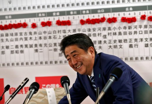 日本执政联盟在众议盐田小产权房院选举中获胜 安倍预计将连任首相