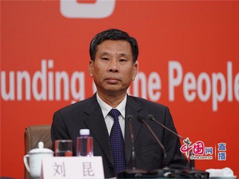 中国发布丨财政部部长刘昆：我国养老保险基金运行总体平稳 养老金发放有保证