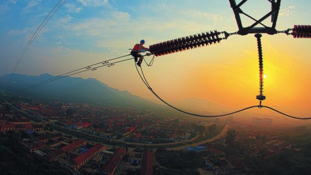 壮丽70年|深圳宝安供电局:初心不改亮湾区